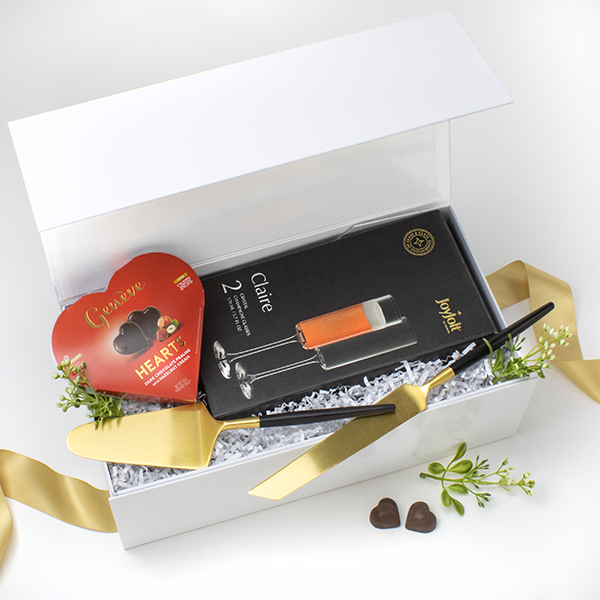 Champagne and Cake Gift Box