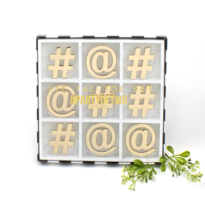 Party of two Gift Box Tic Tac Toe